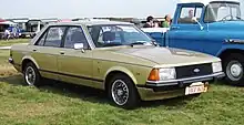 Although most surviving Granada Mark IIs feature the body-coloured post-facelift (1981) grille, earlier cars came with a simple black grille regardless of body colour.