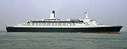 Photograph of the starboard side of Queen Elizabeth II.