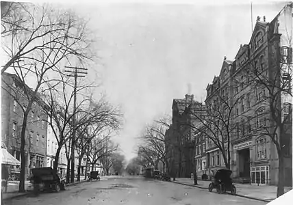 March 1906Location of J.W. Dabney's barber shopat Welcker's Hotel – second building on the right, looking north from New York Avenue721, 15th St, N.W.
